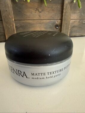 Kenra Matte Texture Putty - White (Matte Finish)